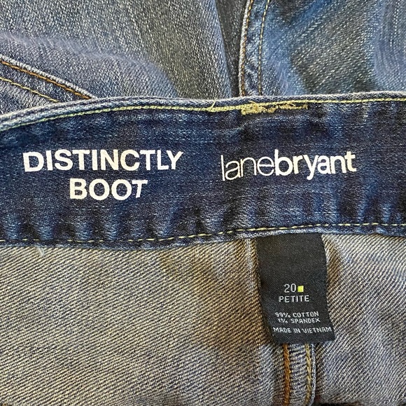 Lane Bryant PETITE PLUS Distinctly boot cut - Picture 3 of 14